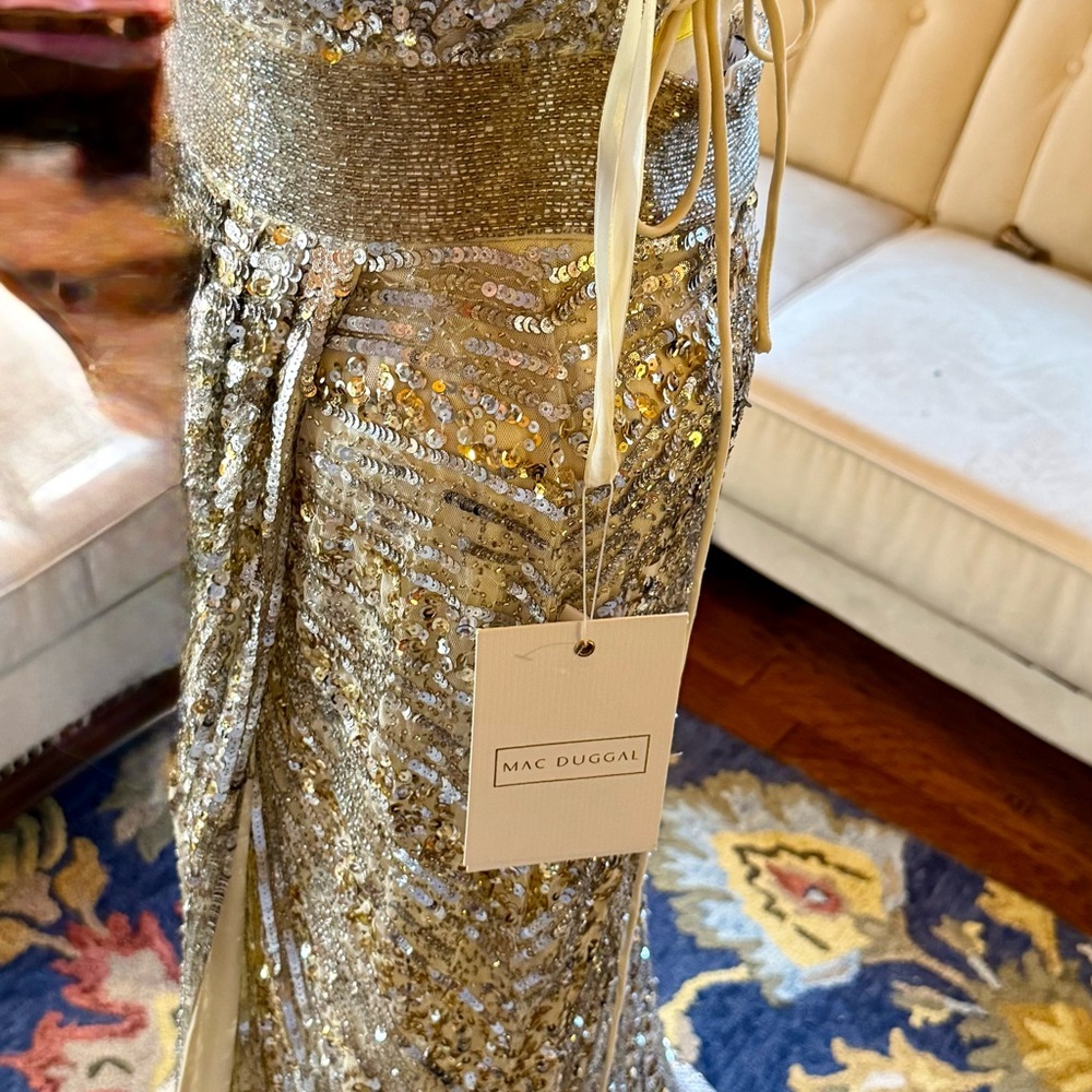 Mac Duggal Gold Sequin One-Shoulder Maxi Dress 8 - Picture 7 of 14